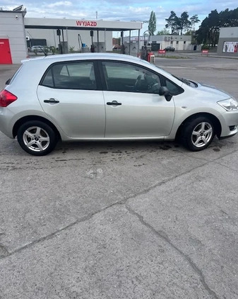 Toyota Auris cena 16900 przebieg: 239900, rok produkcji 2008 z Piwniczna-Zdrój małe 29